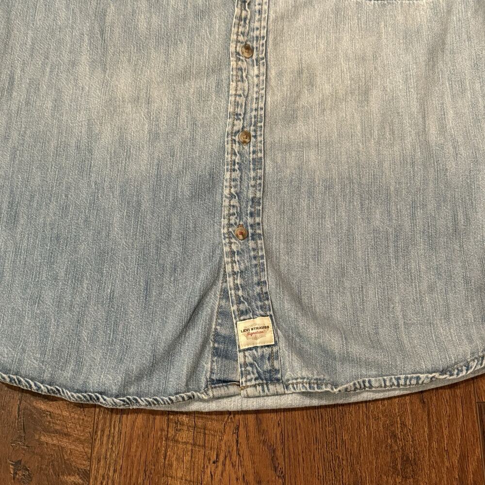 Vintage Levis Shirt Men's 2XL Blue Denim Button Down Shirt Western Pocket VTG - Picture 4 of 10